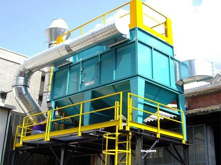 電爐回轉除塵罩的設計與應用